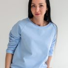 Laisvalaikio kostiumėlis. Kelnės, džemperis.